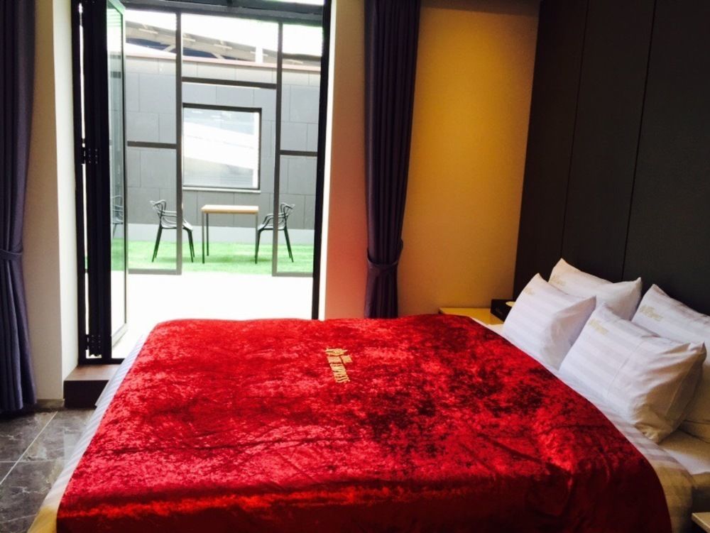 The Empress Hotel Daejeon Esterno foto